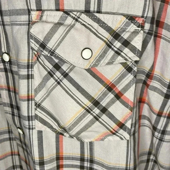 Wrangler Jeans Co. RED Western 2XL Pearl Snap Long-Sleeved Shirt - Picture 4 of 9